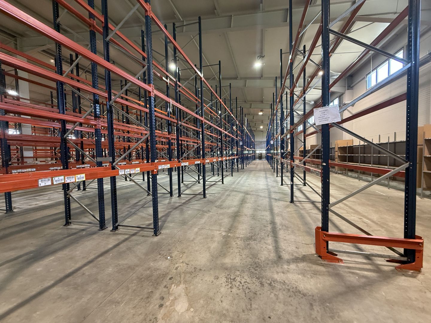 De inchiriat depozit logistic cu rafturi incluse, 2 rampe , Chitila - Poză 6