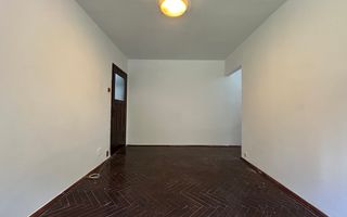 Apartament cu 3 camere și boxă în zona Complex KM5 - Poză 2