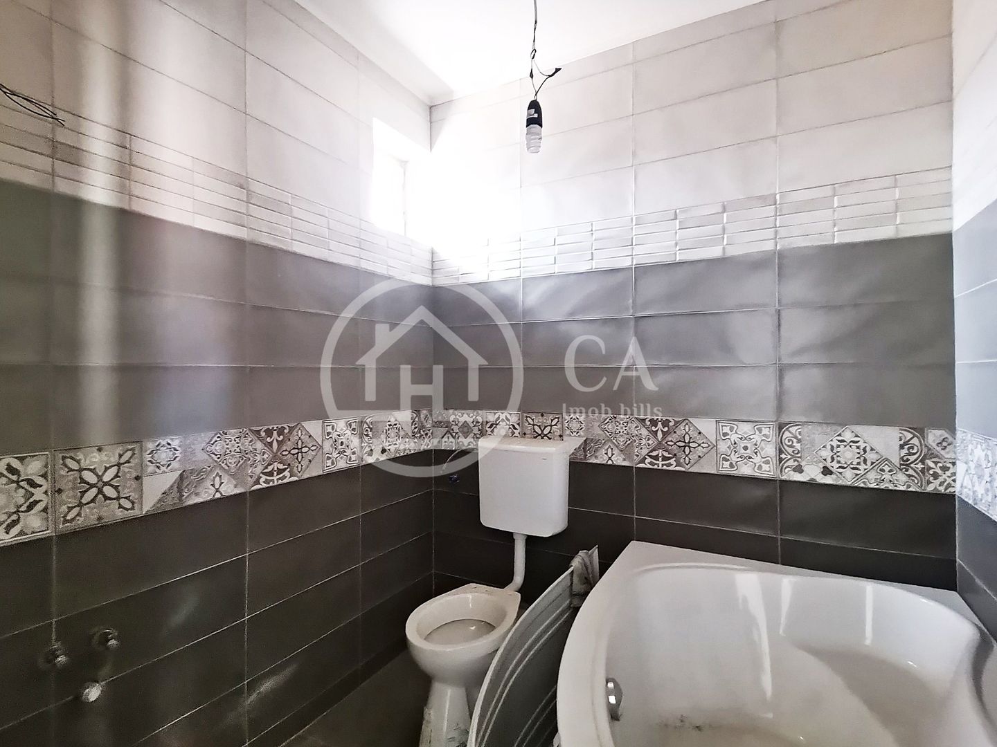 Casa de închiriat cu 7 camere în zona Dimitrie Cantemir, Oradea - Poză 15