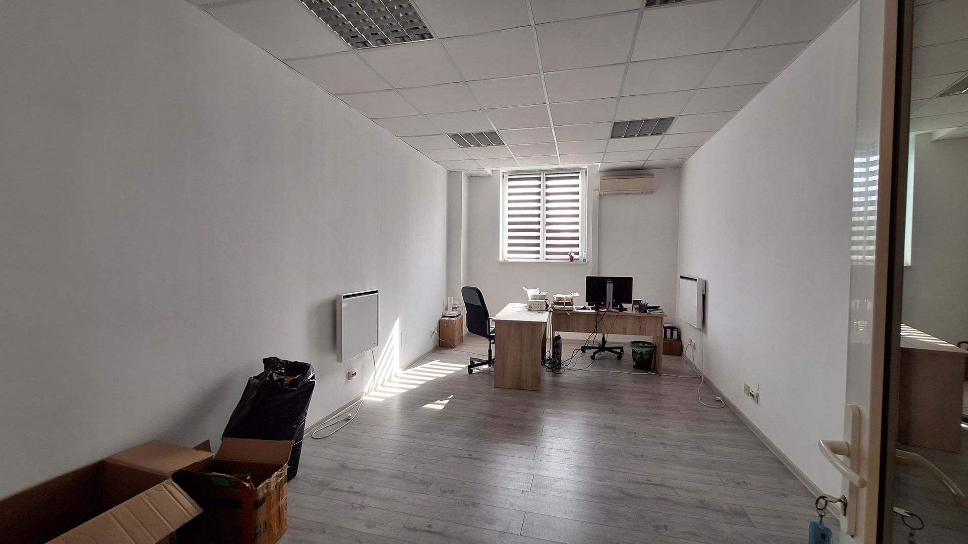 Spațiu birouri 25 mp, Piața Cipariu, cheltuieli incluse - Poză 1