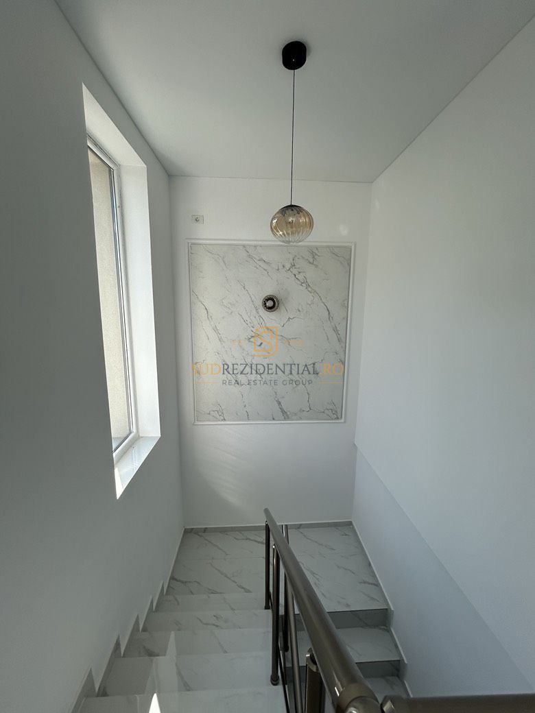 Vila individuala cu 4 camere, ansamblu cu piscina, Bragadiru - Poză 15