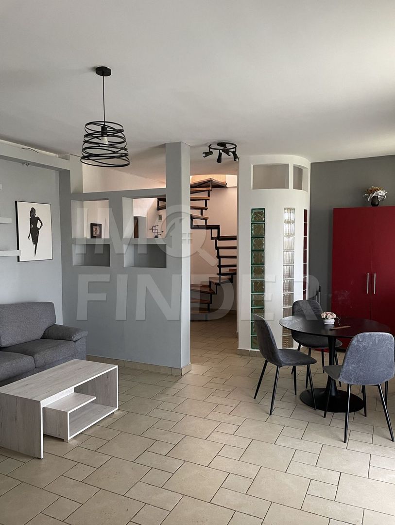 Vanzare 3 camere pe 2 etaje, 90 mp plus 30 mp terasa - Poză 2