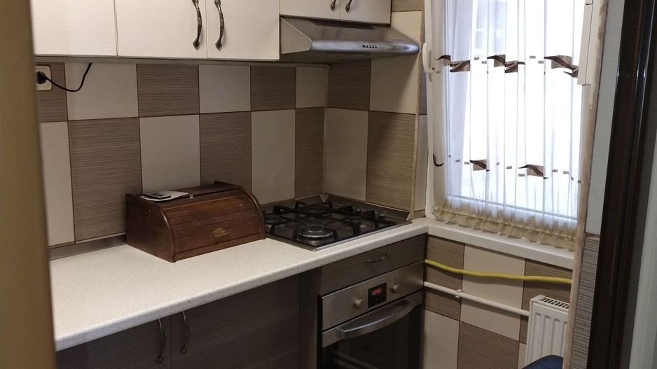 Apartament 2 camere, Micro 39, etaj 3, renovat - Poză 2