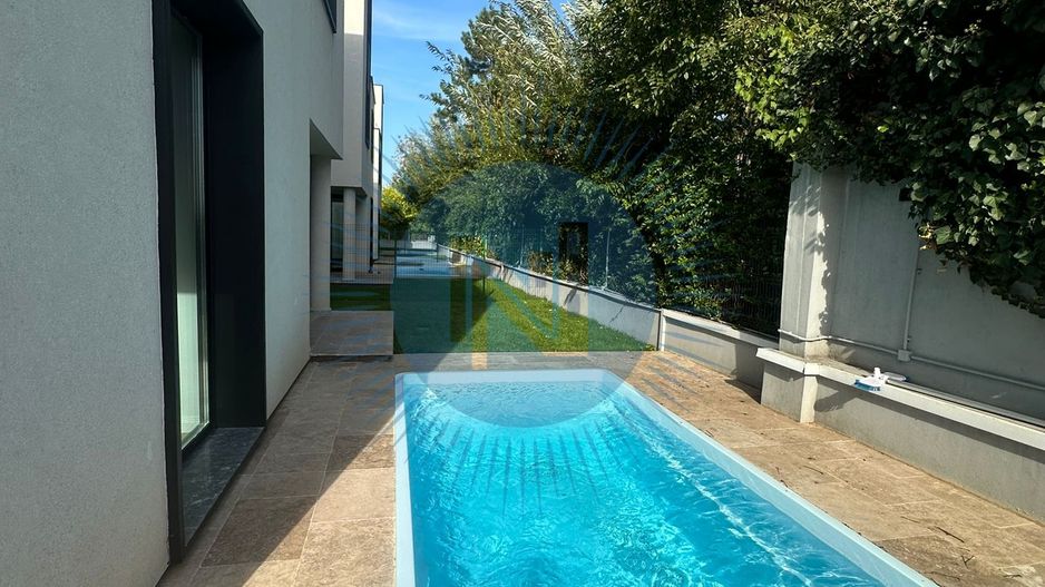 Vila cu 5 camere cu piscina proprie - scoala Americana - Poză 21