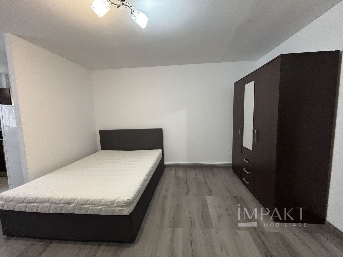 Garsoniera de închiriat, în Manastur! - Poză 1