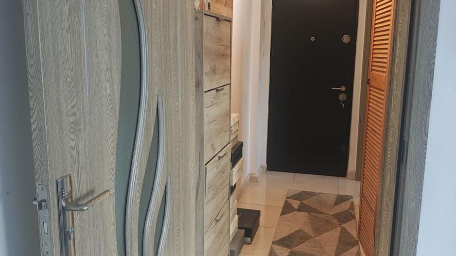 Apartament mobilat si utilat modern - Poză 5