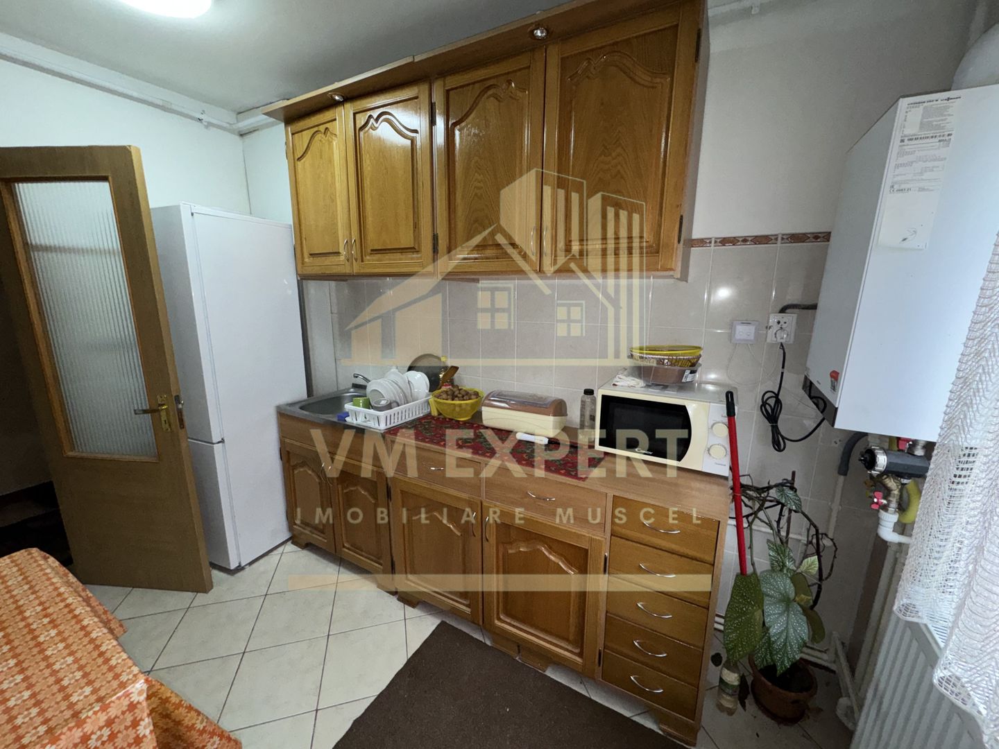 APARTAMENT 2 CAMERE ETAJ 2 CAMPULUNG VIȘOI - Poză 19