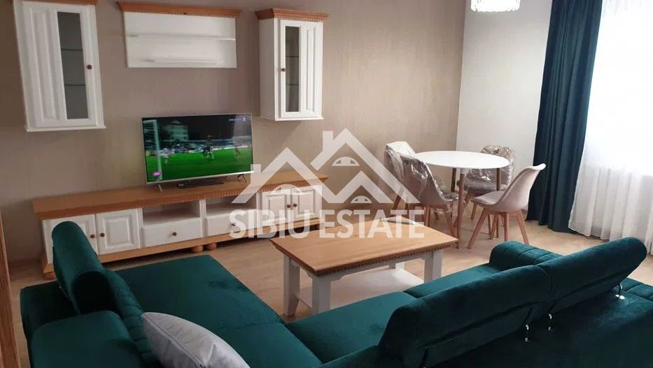 Apartament modern de inchiriat 3 camere, curte, garaj  Zona Sub Arini - Poză 1