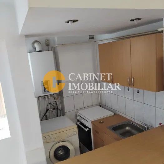 1 camera, Tudor Vladimirescu, etaj intermediar, liber! - Poză 4