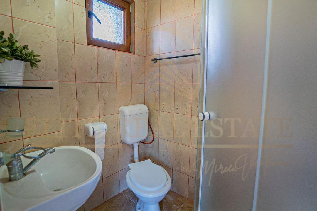 Vila turistică complet funcțională! - Poză 9