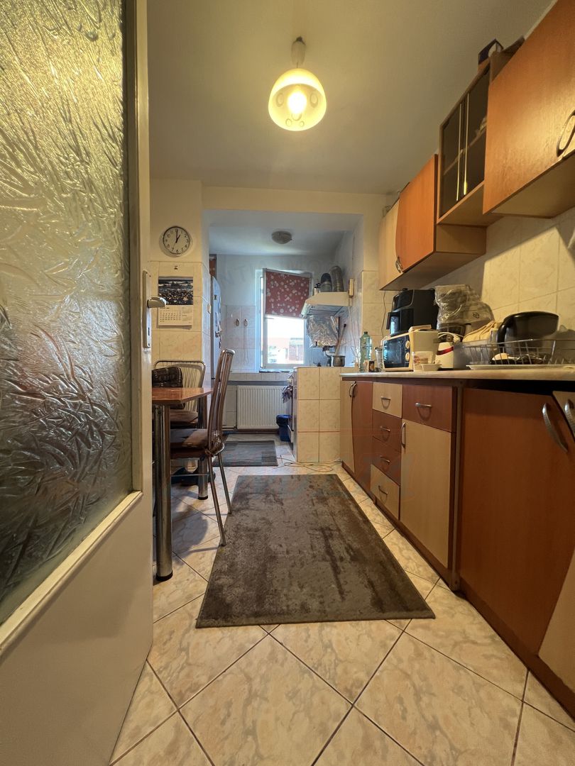 Apartament luminos cu 2 camere, etaj 3/4 – Țiglina 2 - Poză 13