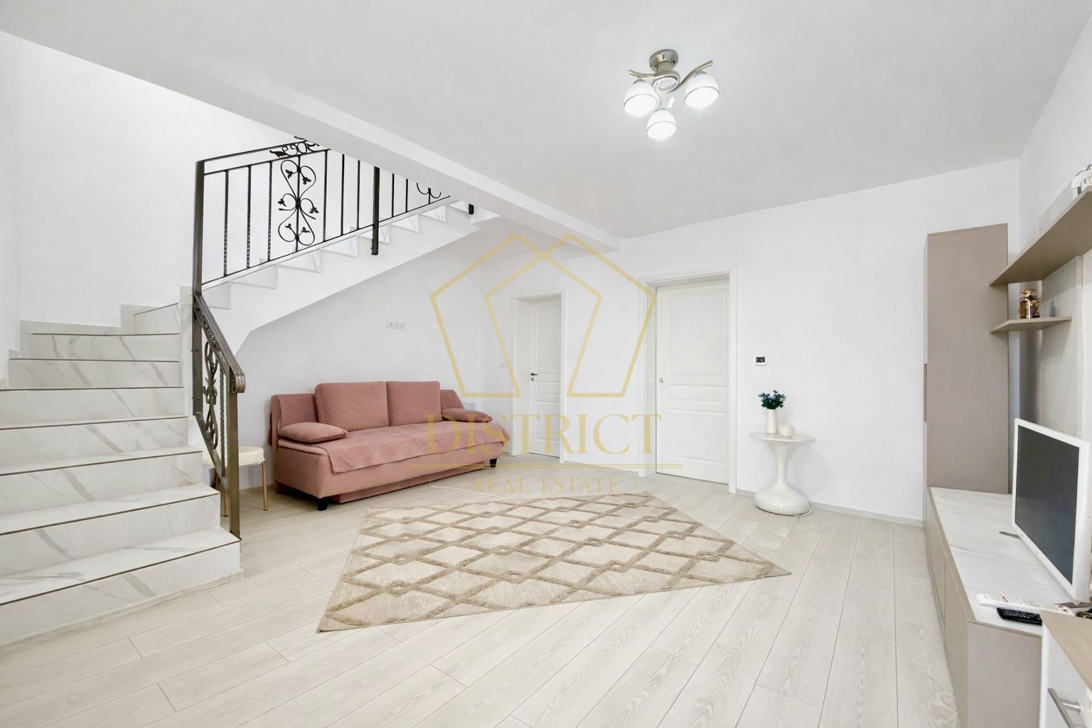 COM 0% | Casa insiruita pe colt cu 3 camere | ZONE 2 | Calea Urseni - Poză 1