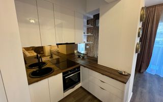 Apartament de 3 camere, Lux, 65 mp, Zona Ultracentrala - Poză 6