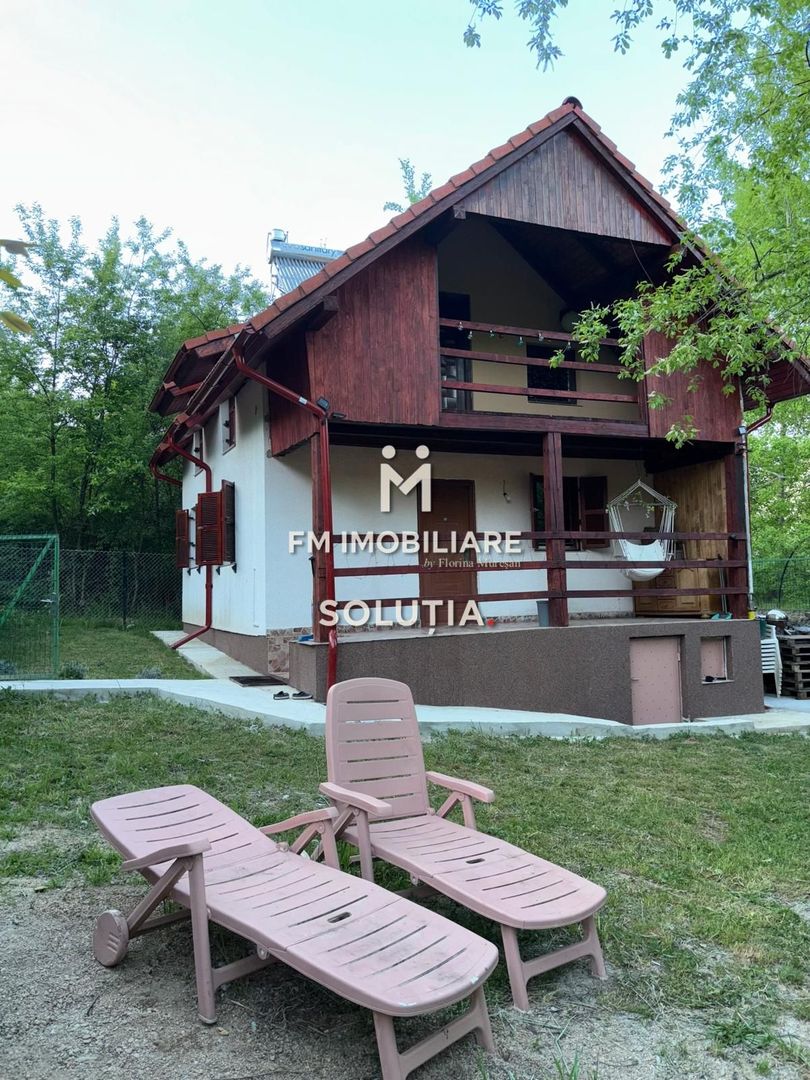 Cabană de vacanță lângă Lacul Mujdeni! - Poză 3