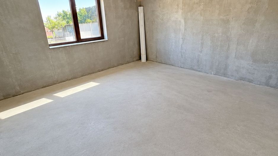 Casă Semifinisată În Toboliu - Poză 7