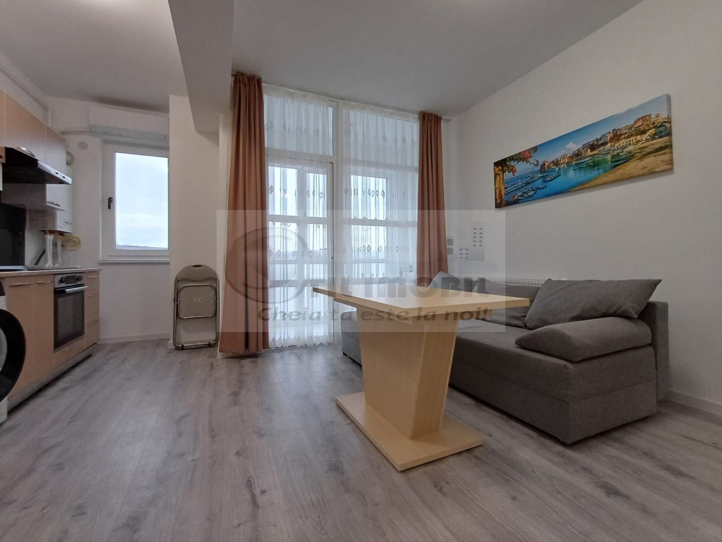 Apartament 2 camere open-space si Loc de parcare in Cartier Visoianu - Poză 3