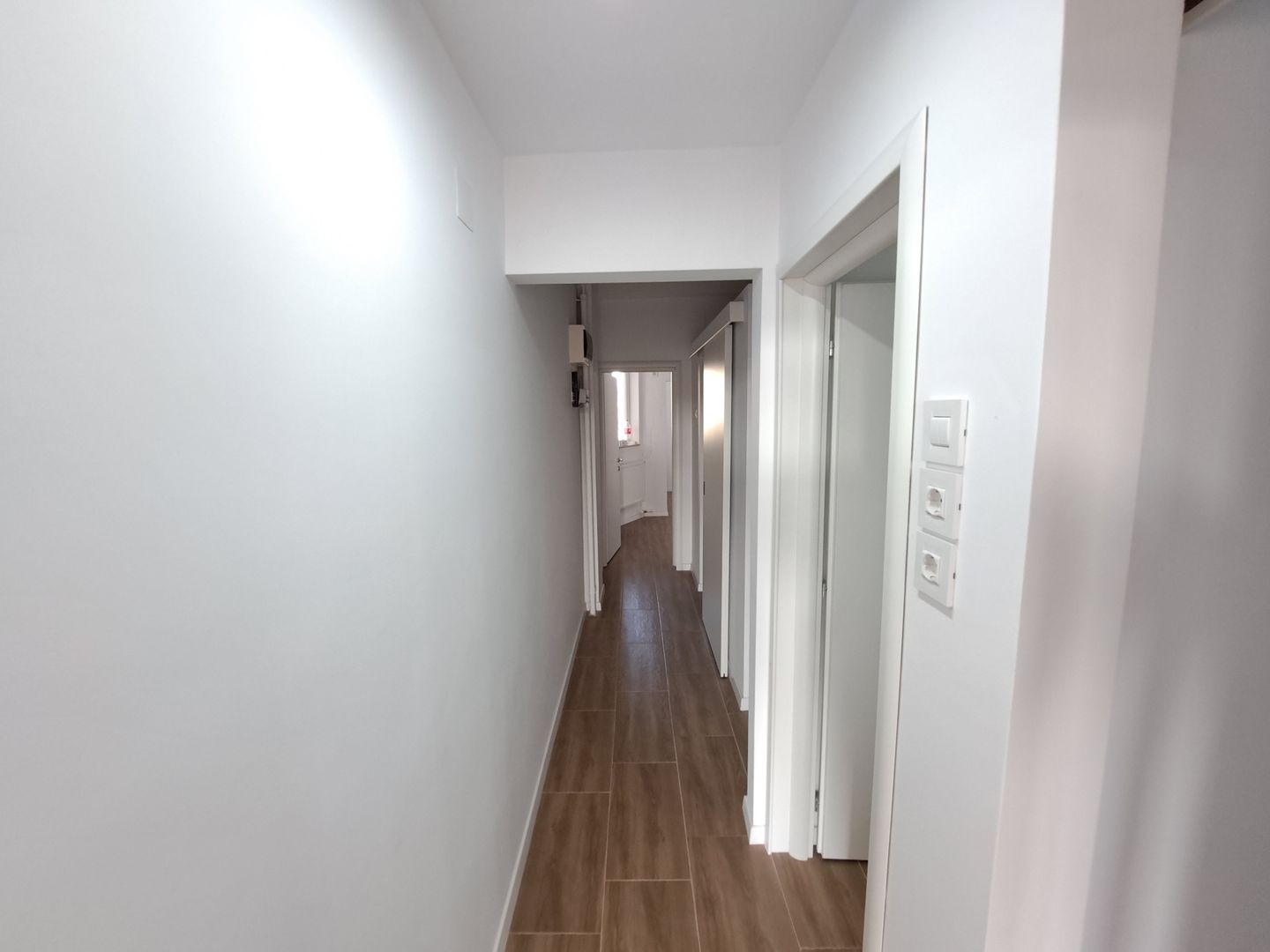 Apartament cu 3 camere 98,59 mp in zona Unirii - Poză 16