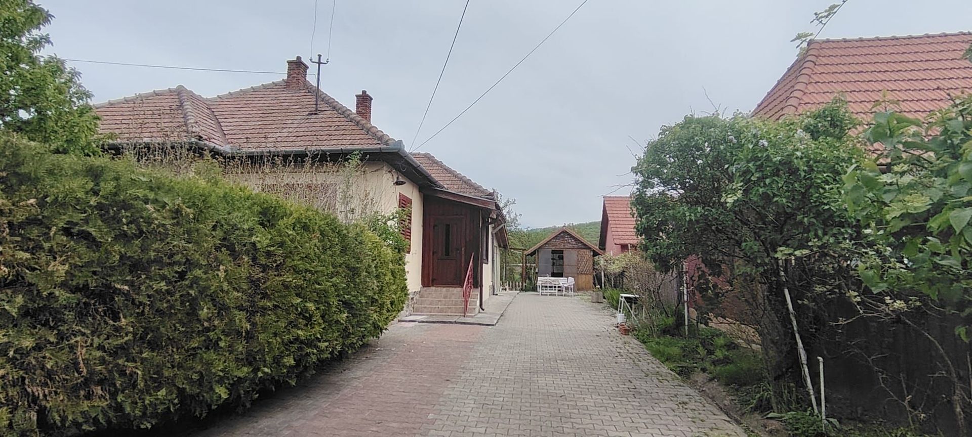 DE VANZARE CASA 5CAMERE ZONA CENTRALA TALMACIU - Poză 38