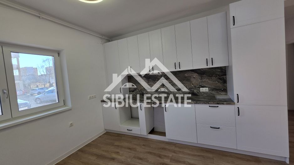 Apartament 61 mp modern finisat la cheie, gradina si terasa Selimbar - Poză 1