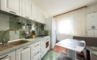 Apartament 2 camere decomandate | 52 mp | Etaj 1 | Renovat | Cetate - Poză 1