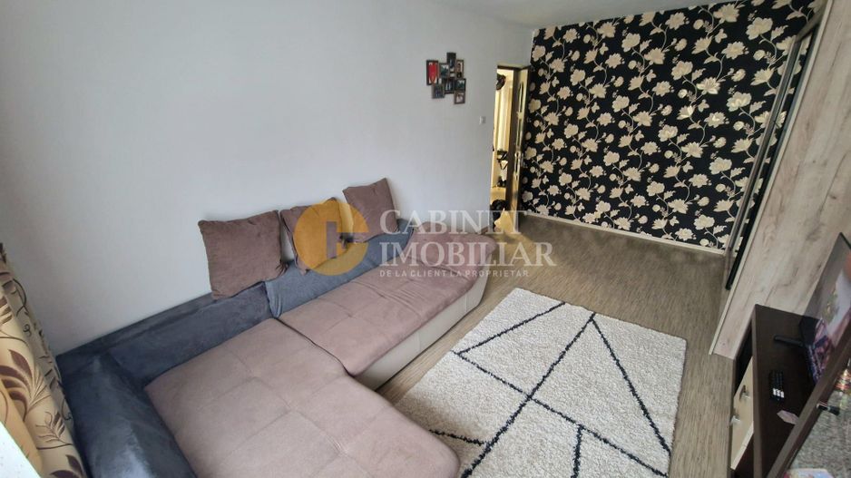 2 Camere Decomandat- Mobilat si Utilat- etaj intermediar- zona Dacia - Poză 2