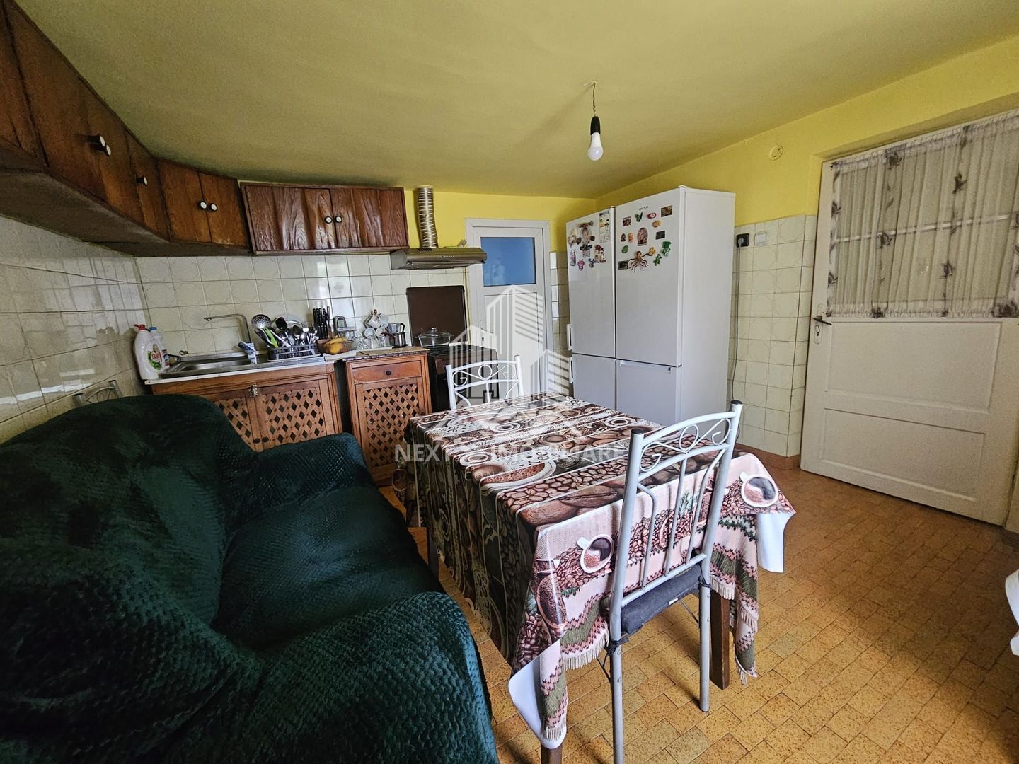 Casă  4 camere cu 2 intrări, garaj și teren 1751mp– Cobadin - Poză 7