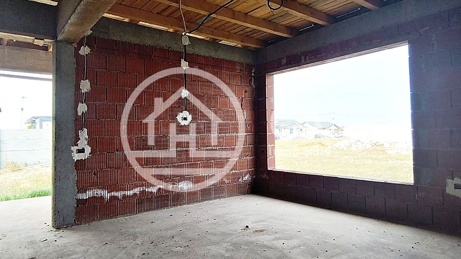 Casa de vanzare cu 4 camere in zona Santandrei, Oradea - Poză 5