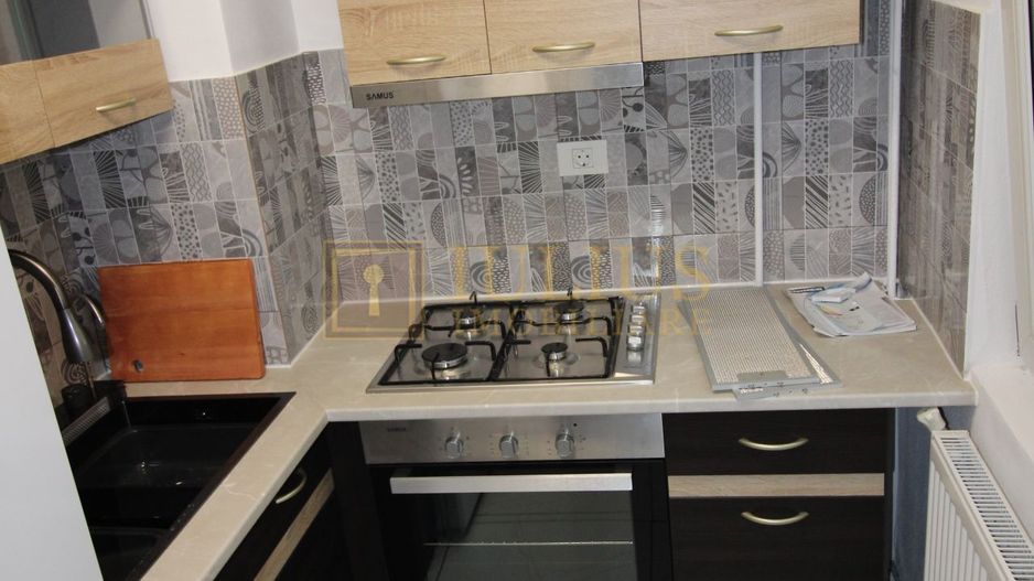 la 3-5 minute de Spitalul Judetean, Complex, centrala proprie, renovat recent - Poză 5