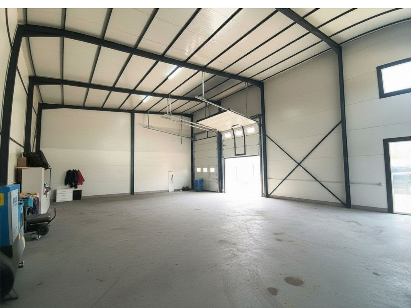 Hala de închiriat I Scheia – Suceava I 158 MP I Acces E85 I 1500 € - Poză 5