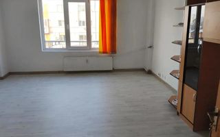 Calea Calarasilor - 3 metrou Piata Muncii -3 camere - Poză 1