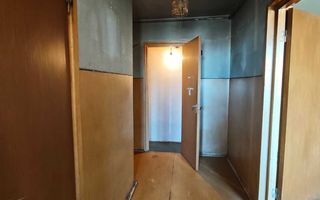Vanzare 2 camere, vedere panoramica- 55mp utili+balcon, Titan- Ciucea - Poză 6