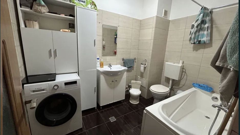 De vanzare Apartament 3 camere Sos. Chitilei - Poză 6