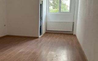 Casa la curte de inchiriat pretabila Afterschool/Spatiu Birouri - Poză 7