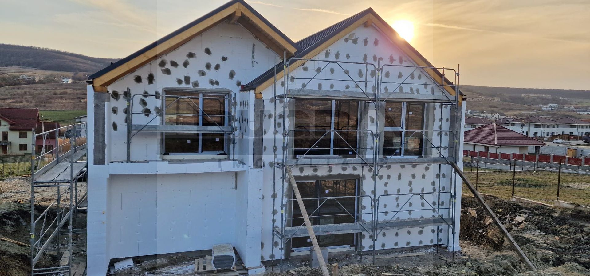 Casa individuala moderna 183 utili, teren 786 mp, garaj, zona Profi - Poză 4