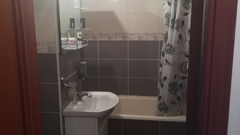 Apartament 2 camere in Micro 16 - Poză 7