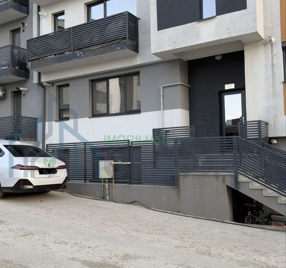 Inchiriez apartament 1 Camera bloc nou Pacurari etaj 1 mobilat/utilat - Poză 7