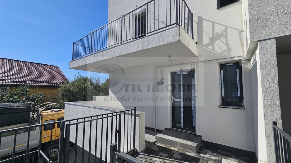 Apartament exclusivist dispus P+1E  - 82mp - Poză 1