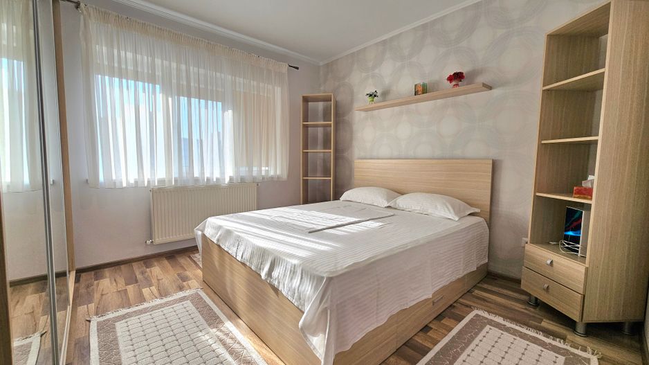 Apartament cu 2 camere de vânzare în zona Dacia Constanta renovat - Poză 3