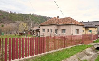 Casa individuala  Leresti la strada principala+ teren 831 mp, utilitati complete - Poză 13
