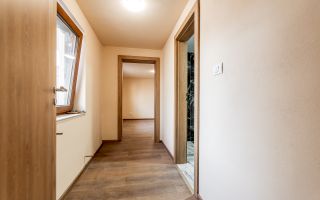 Casă individuală în Aradul Nou zona Tabacovici, aproape de Mureș - Poză 6
