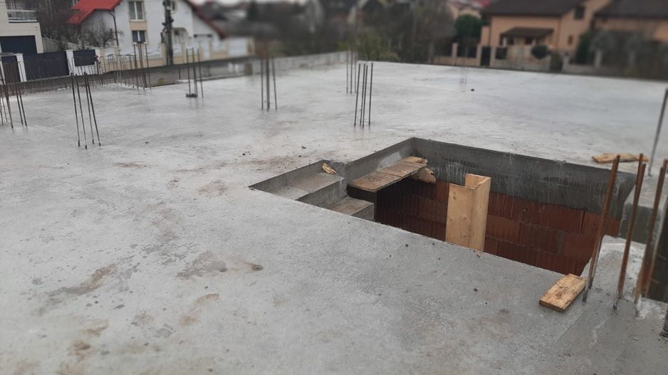 CASA INDIVIDUALA /-DUMBRAVITA - Poză 2