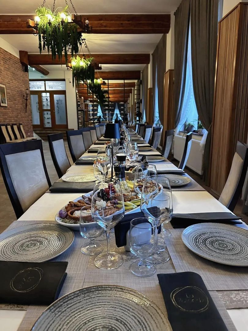Pensiune / hotel de vanzare / parteneriat, Predeal, Brasov - Poză 8