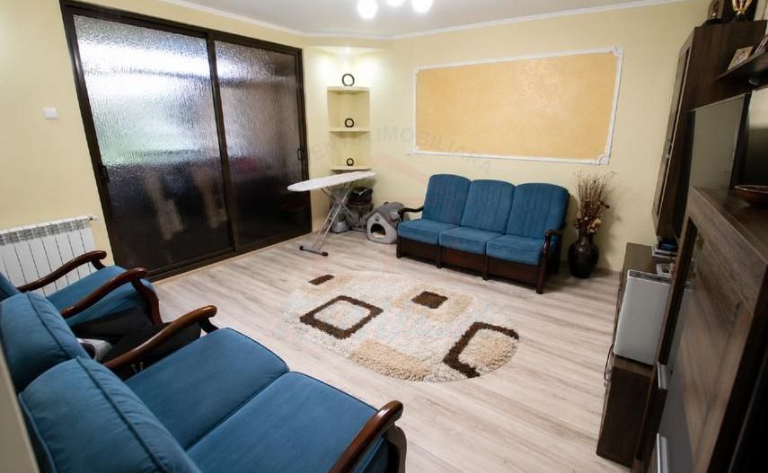 Vanzare apartament 3 camere, Micro 17, 70 mp, 99.000 EURO - Poză 6