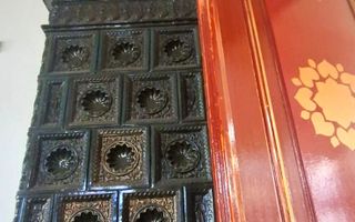 Sanctuar de Epocă: Reședință Grandioasă cu 10 Camere, Turn și Grădină - Poză 11