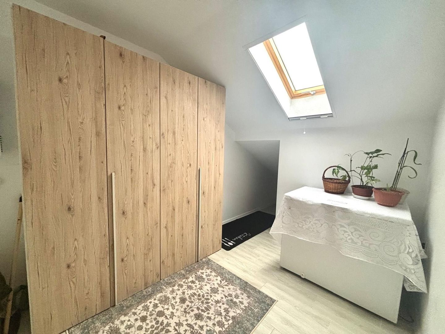 Apartament 3 camere, mobilat - 800e/ mp -Sanmihaiu Roman Comision 0% - Poză 8