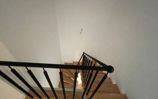 CASA NOU CONSTRUITA IN COMPLEX REZIDENTIAL LA VANZARE IN PIPERA - Poză 12