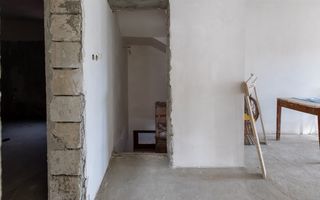 Vilă modernă în Cartierul CFR, cu mansardă și garaj - Poză 9