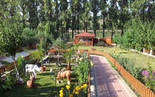 Vand/Inchiriez Casa 460mp+teren 1090mp Lac Ezareni - 1250euro/mp - Poză 4