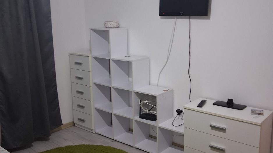 Calea Urseni-Mega Image | 1 camera | Decomandat - Poză 1