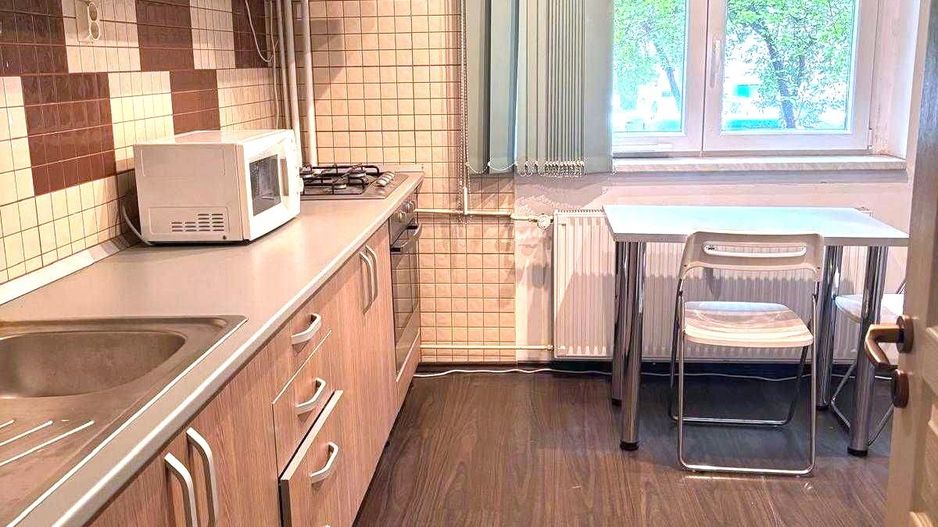 Vânzare Garsonieră Decebal - Muncii | 3 min Metrou, 36.5 mp, Bloc Mixt - Poză 1